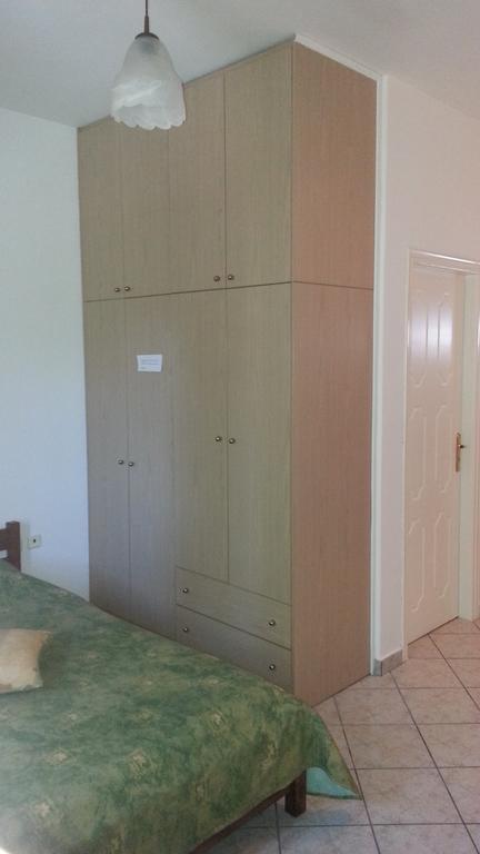 Cerigo House Lejlighed Kondoliánika Eksteriør billede